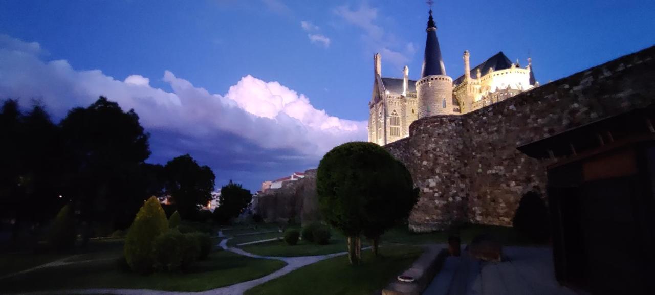 Los Sitios Astorga Luaran gambar
